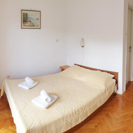 Apartments Lucija Stari Grad  Eksteriør bilde